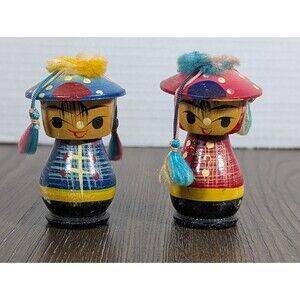 VTG Japanese Kokeshi Bobble Head Wooden Dolls Figures Red Blue 3 Inches Set Of 2